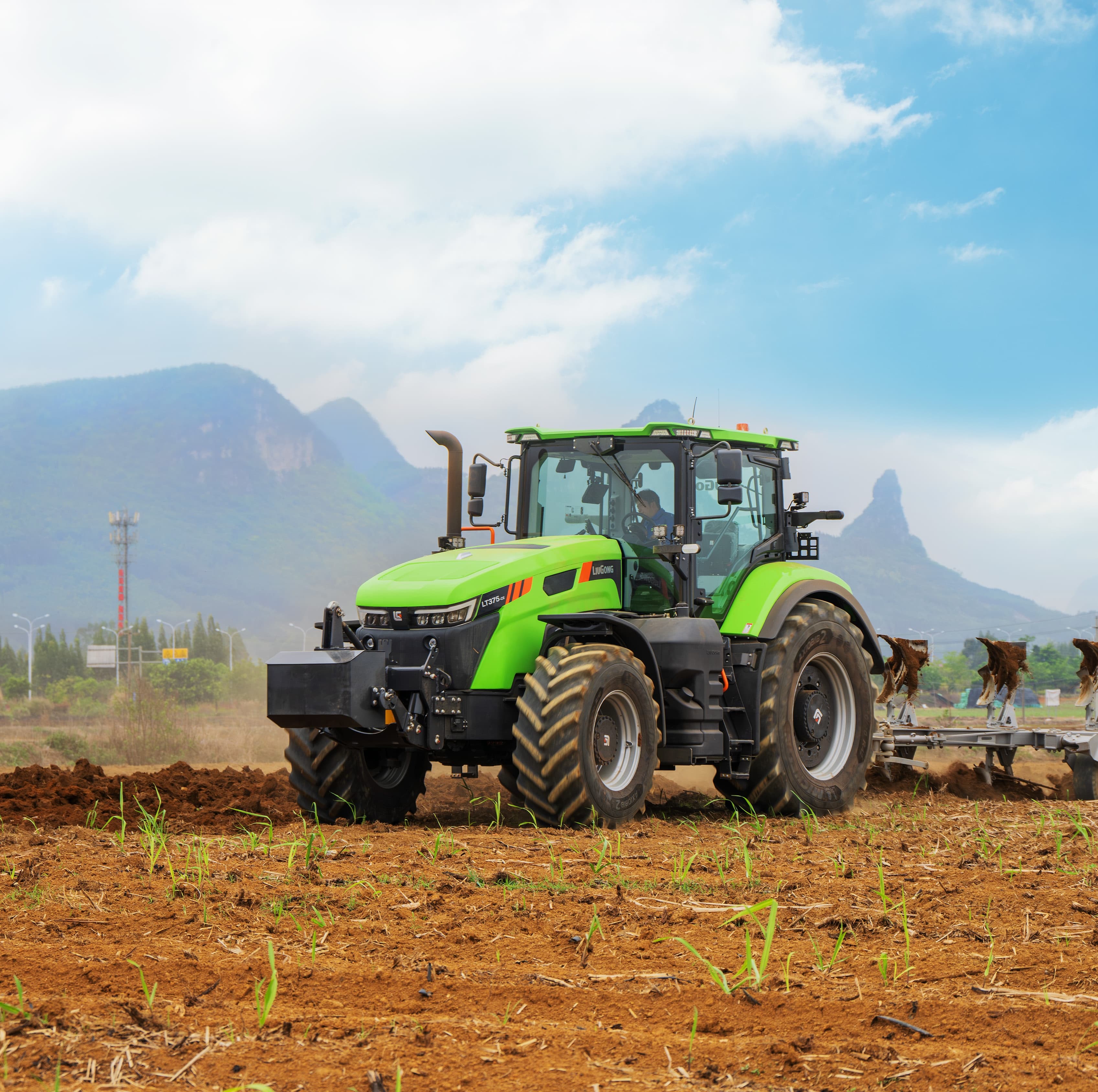 LT375-CE Tractor
